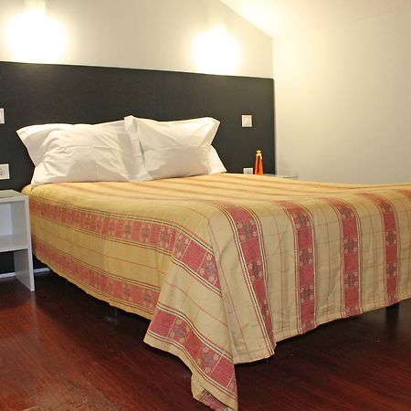 Lunar Guest House Porto Ngoại thất bức ảnh