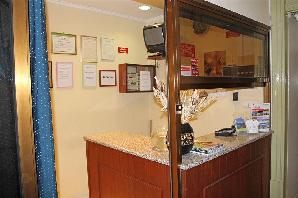 Lunar Guest House Porto Ngoại thất bức ảnh